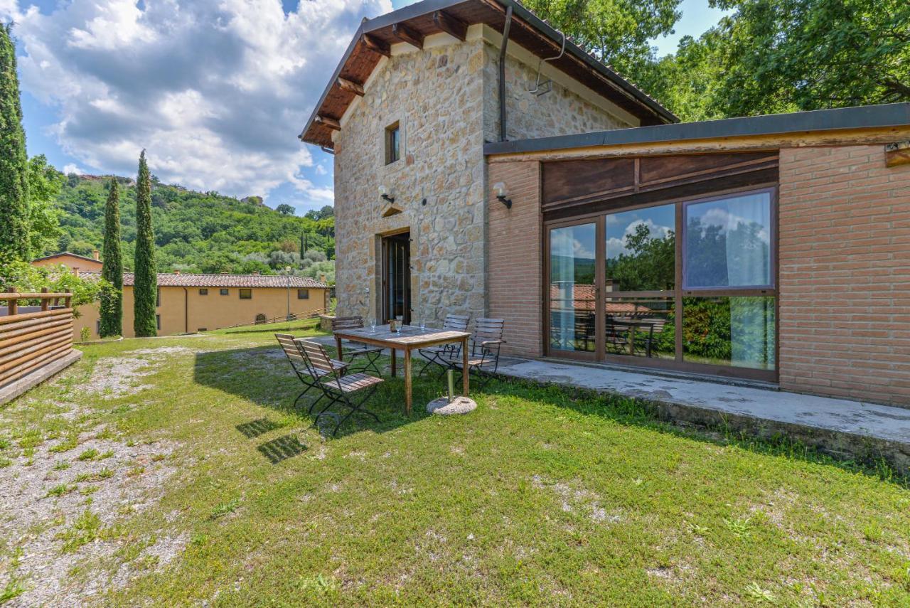 3 Charming Private Home With Pool, Bbq, Wi-Fi & Free Parking كاستل ديل بيانو المظهر الخارجي الصورة