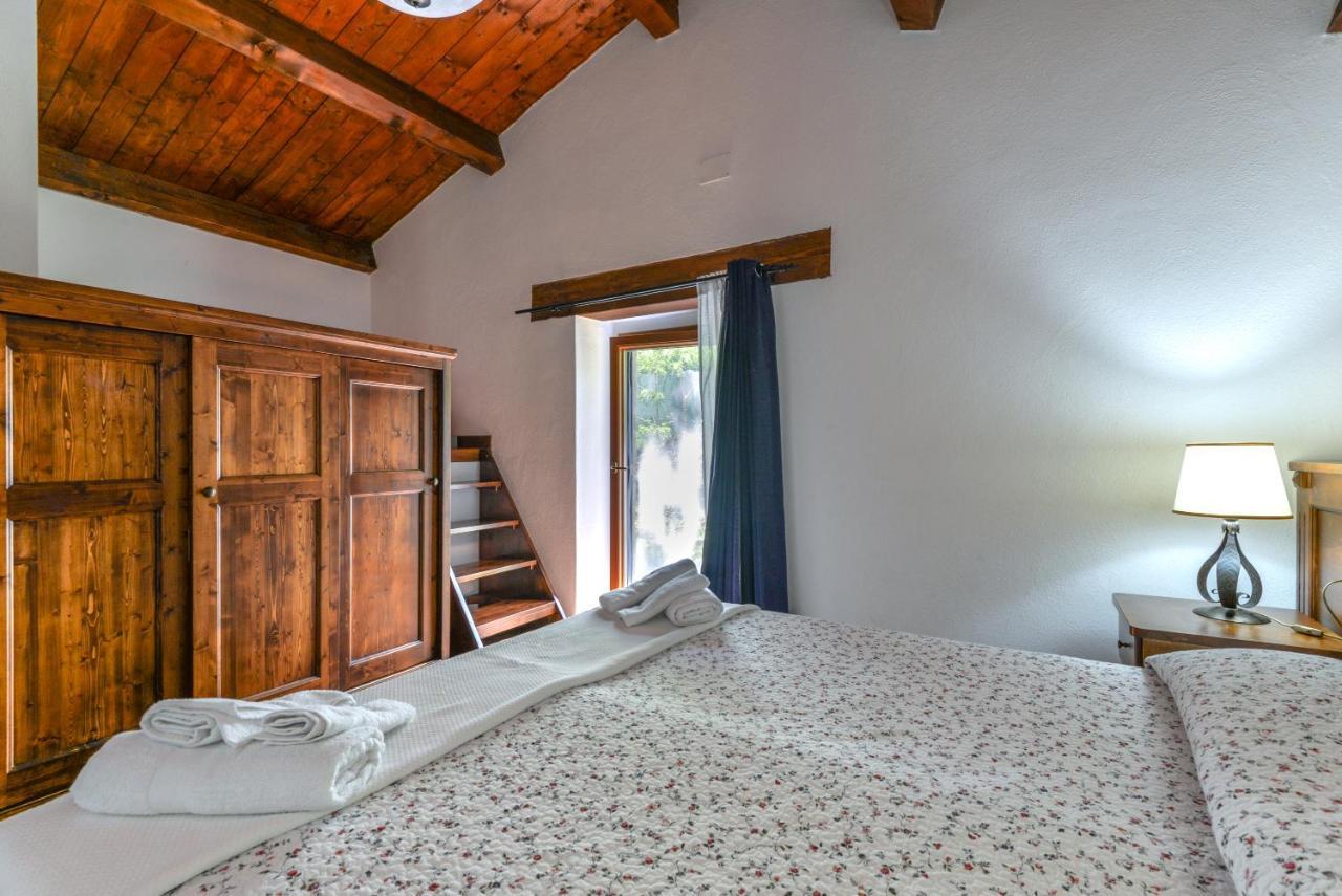 3 Charming Private Home With Pool, Bbq, Wi-Fi & Free Parking كاستل ديل بيانو المظهر الخارجي الصورة