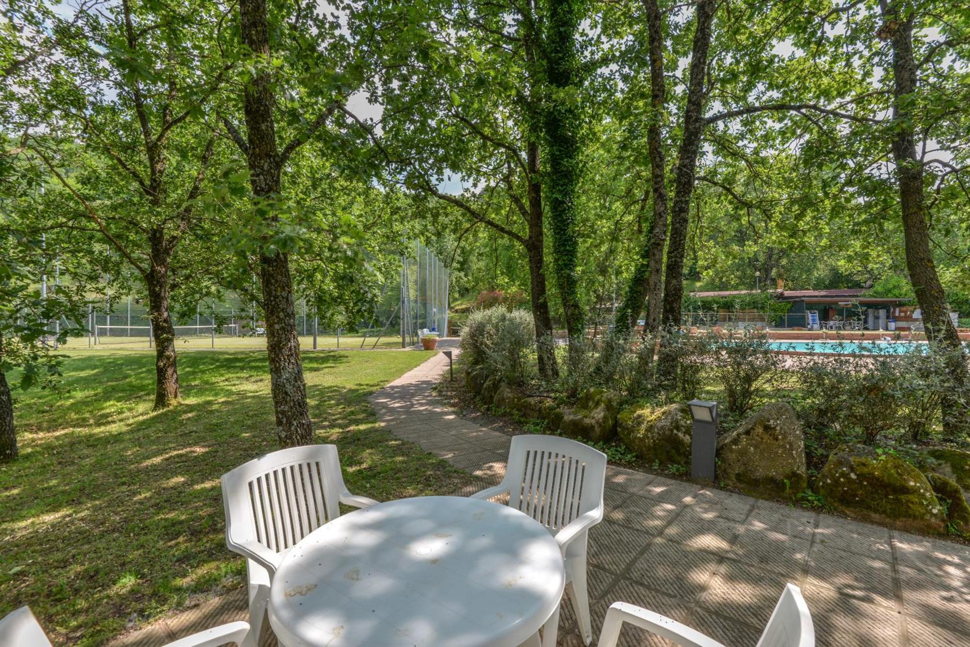 3 Charming Private Home With Pool, Bbq, Wi-Fi & Free Parking كاستل ديل بيانو المظهر الخارجي الصورة